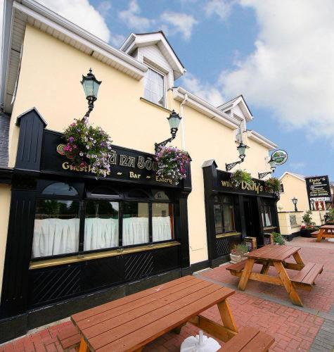 Dalys Inn Donore  Exteriér fotografie