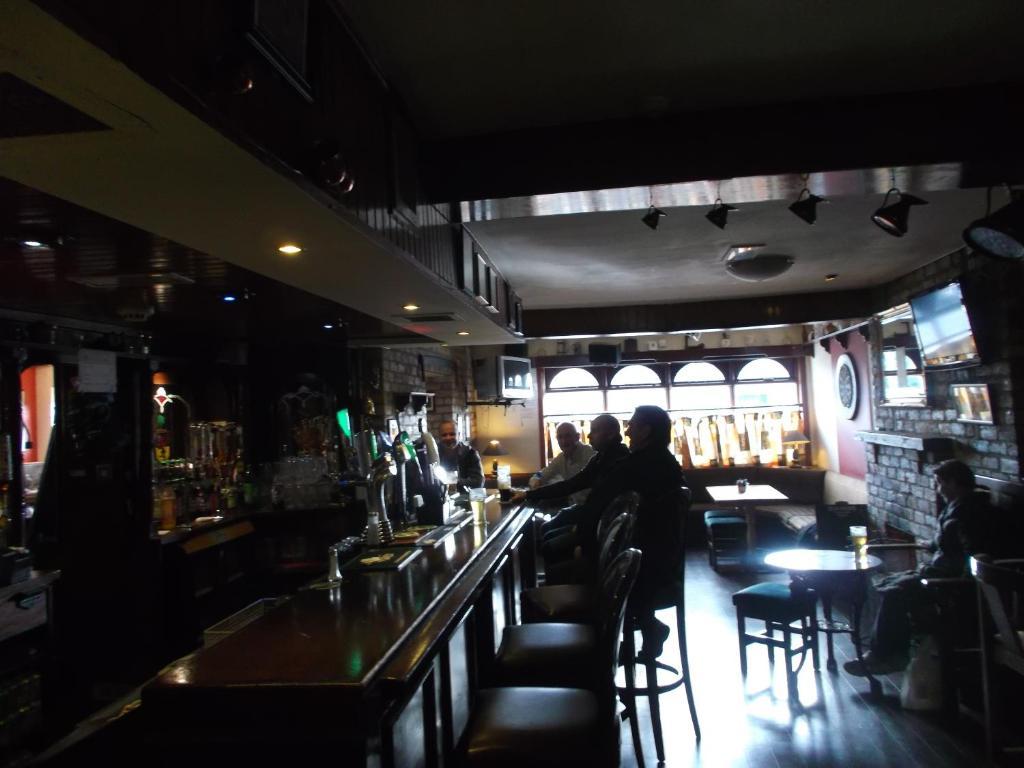 Dalys Inn Donore  Exteriér fotografie