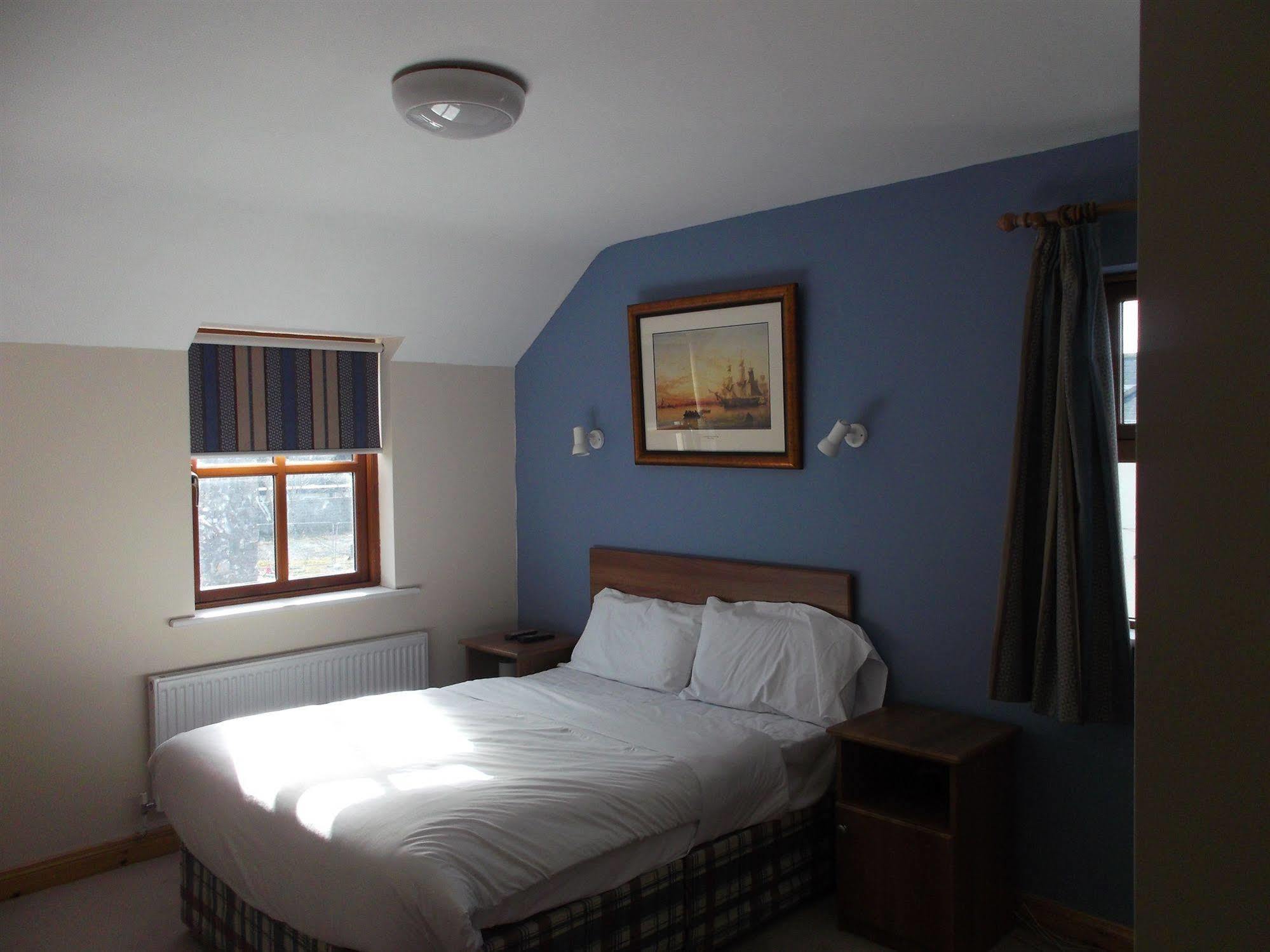 Dalys Inn Donore  Exteriér fotografie
